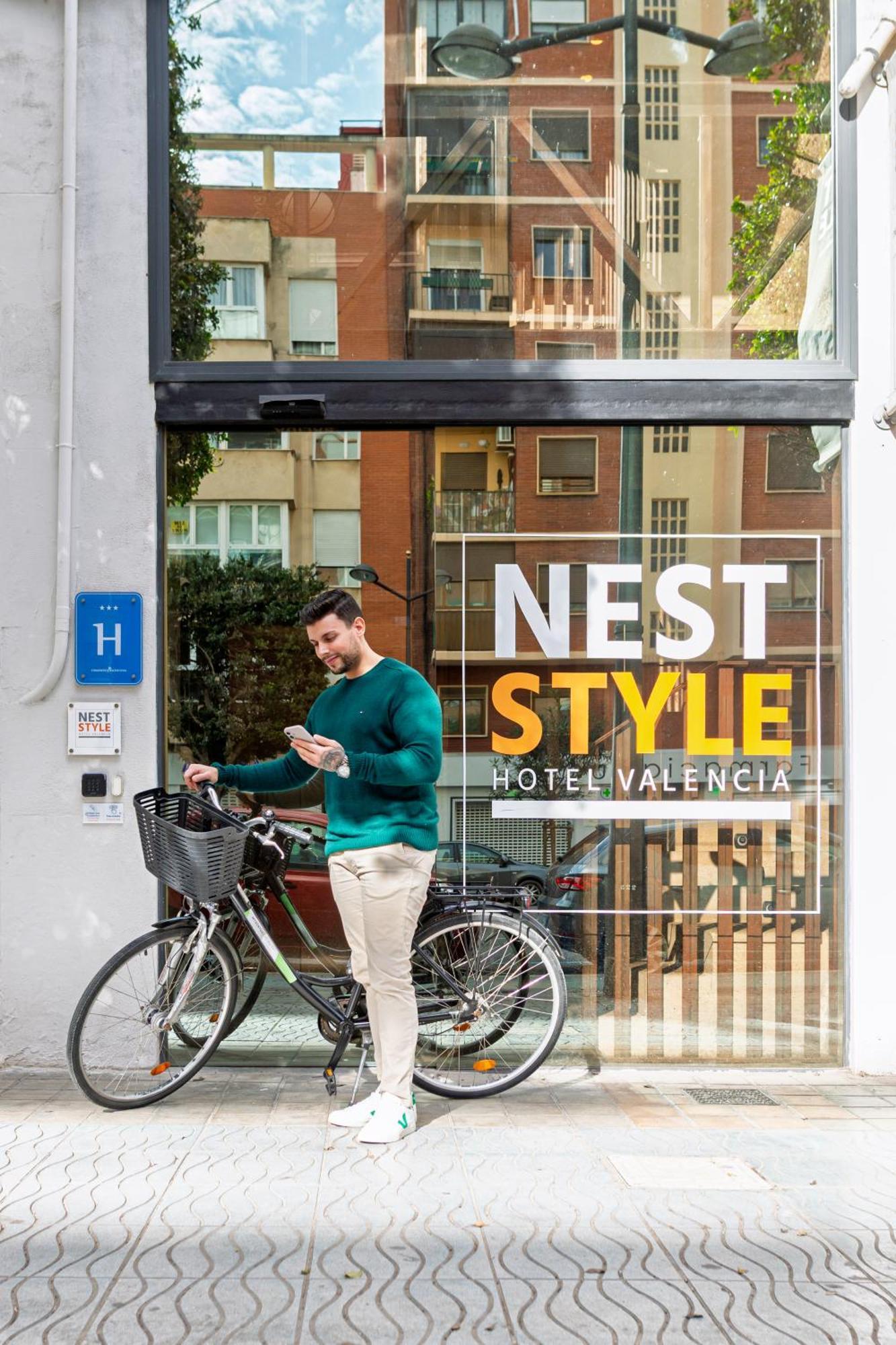 Nest Style Valencia Hotell Exteriör bild
